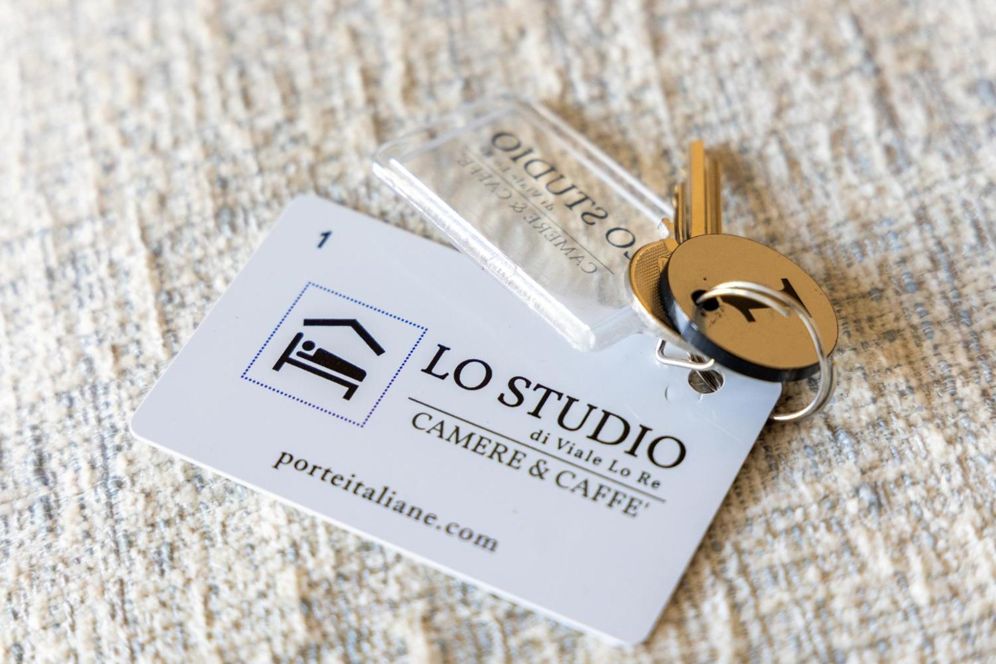 Lo Studio Di Viale Lo Re Camere & Caffe' Lecce Eksteriør bilde